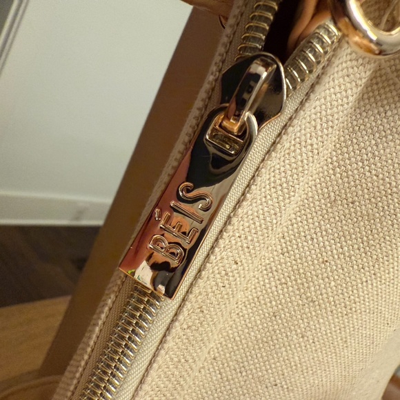 NWT BEIS Weekender Bag in Beige - Picture 11 of 12